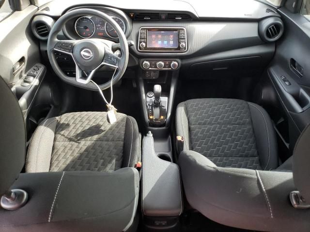 2022 Nissan Kicks S