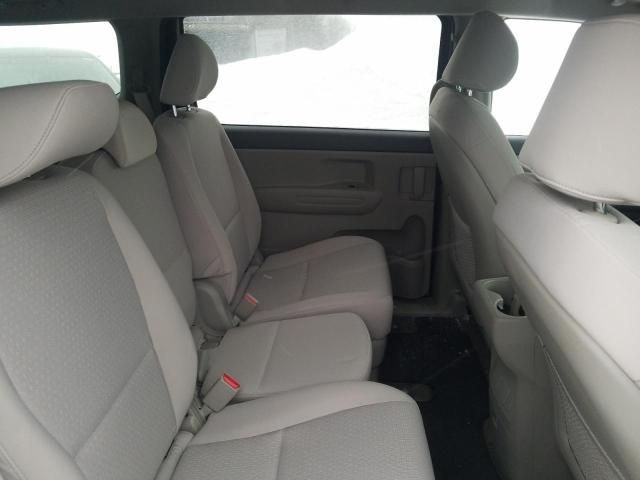 2018 KIA Sedona LX