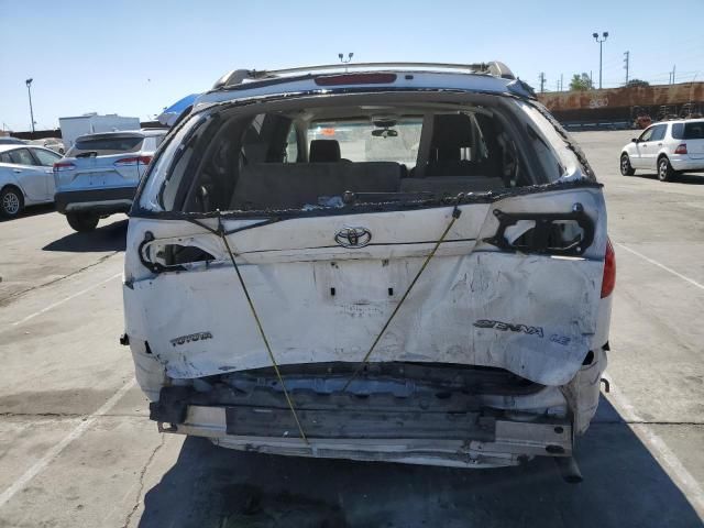 2008 Toyota Sienna CE