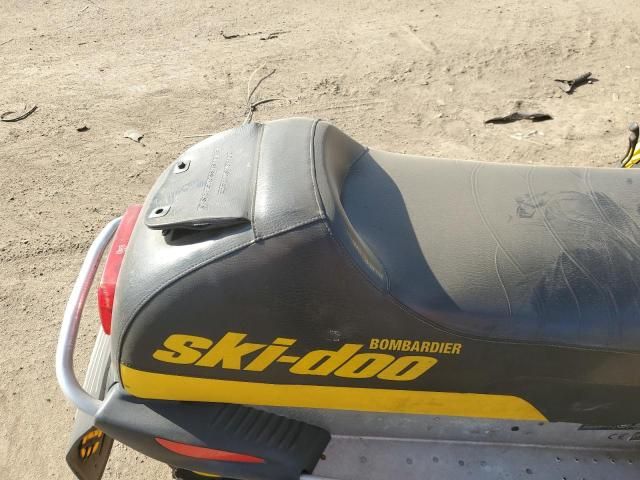 2000 Skidoo 2000 Skidoo Mxz600