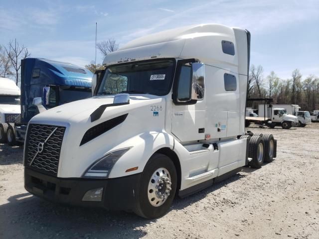 2021 Volvo VNL Semi Truck