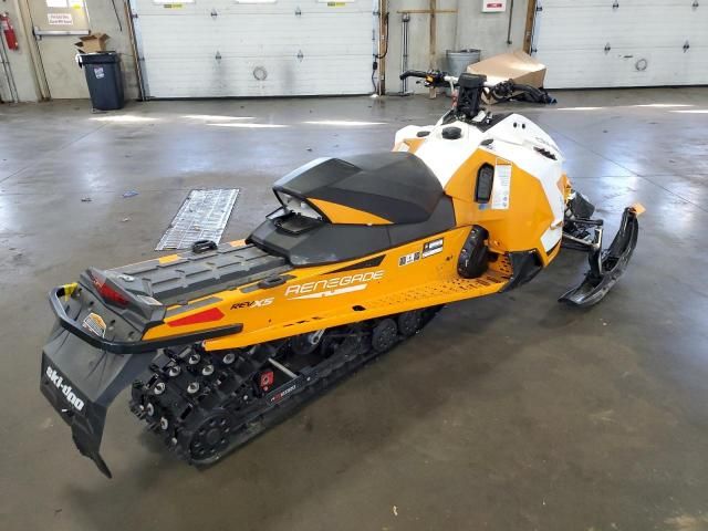 2017 Skidoo 2017 Skidoo Renegade
