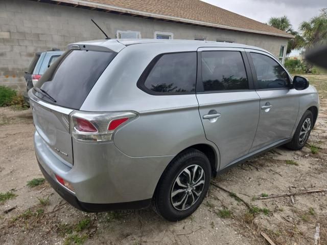 2014 Mitsubishi Outlander ES