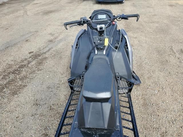 2022 Polaris RMK