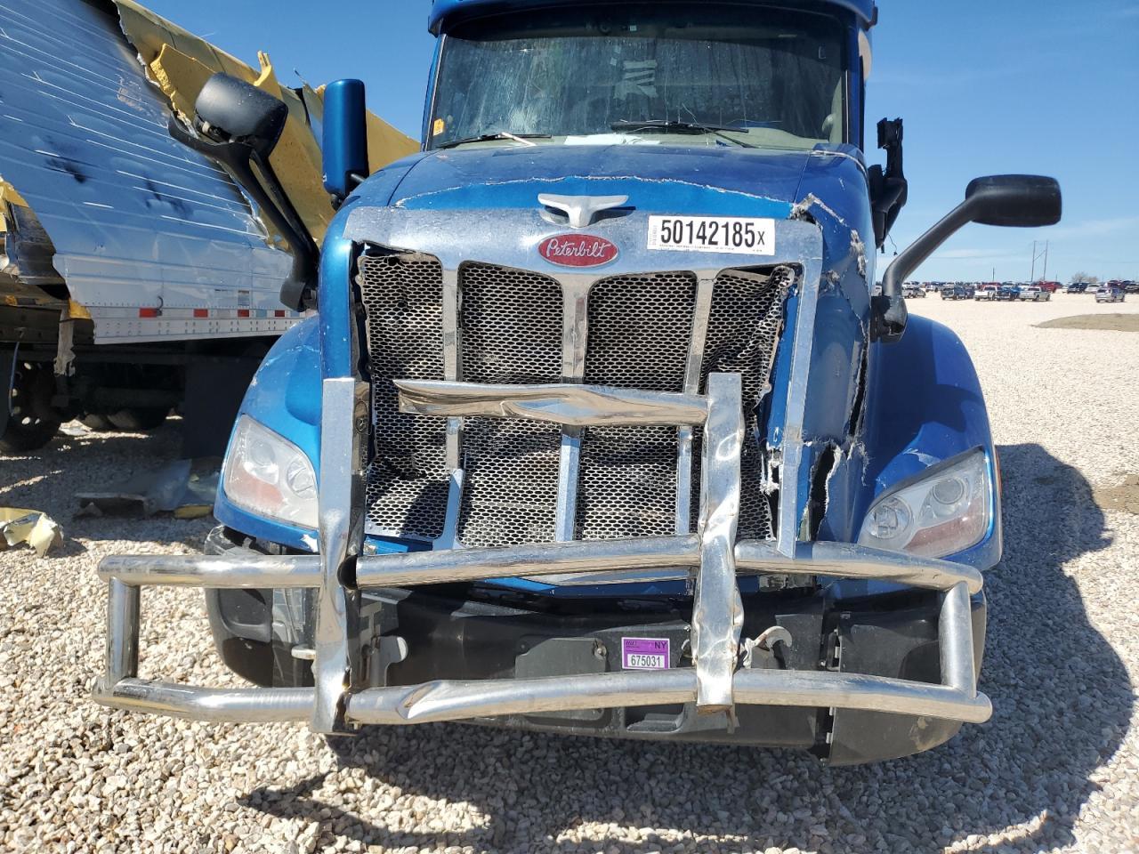 2019 Peterbilt 579 Semi Truck