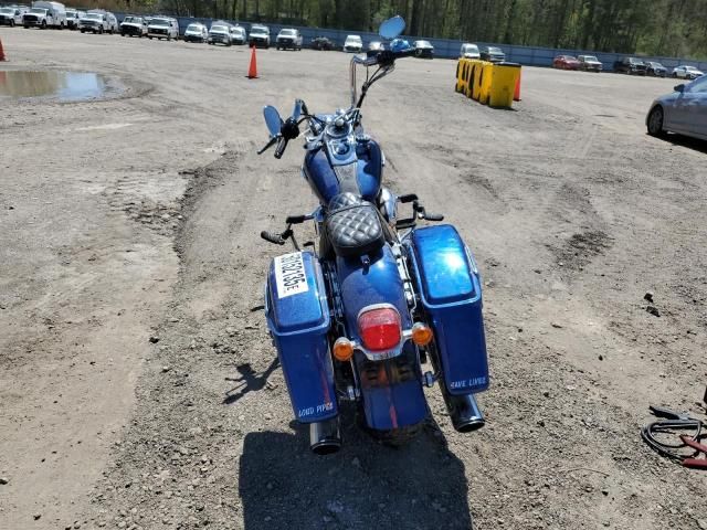 2015 Harley-Davidson FLD Switchback