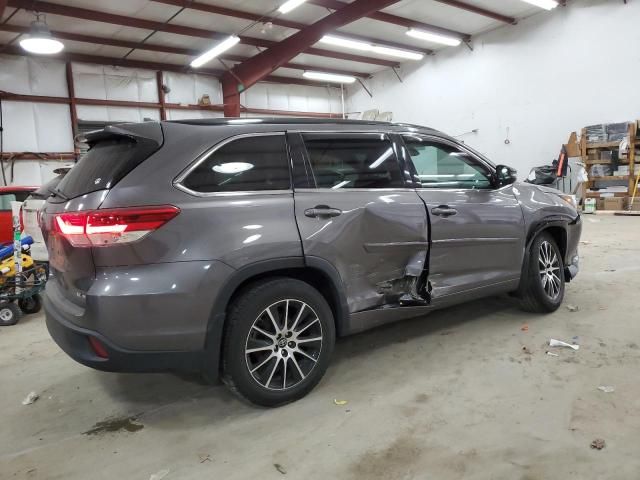 2018 Toyota Highlander SE