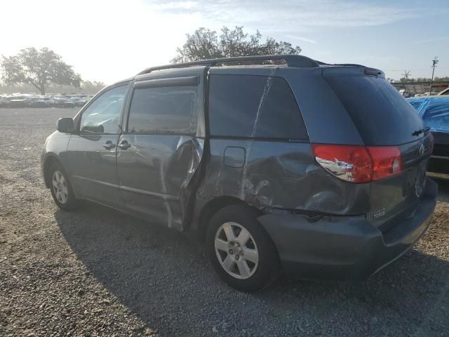 2010 Toyota Sienna CE