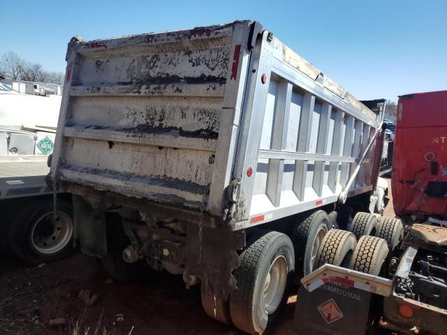 2012 Kenworth Construction T370