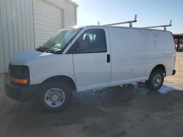 2014 Chevrolet Express G2500