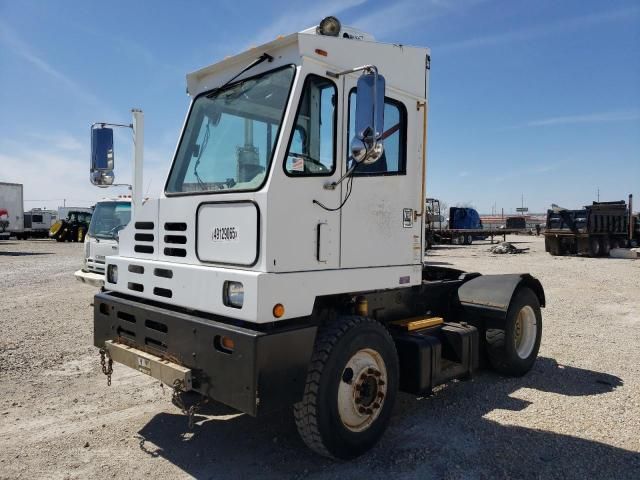 2011 Capacity TJ5000 Yard Truck
