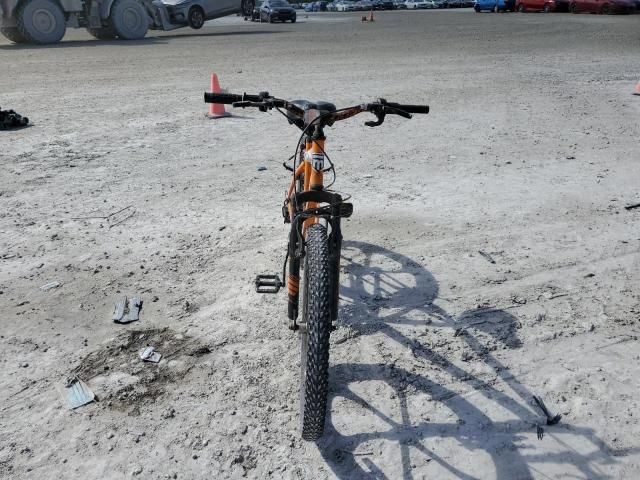 2000 Miscellaneous Equipment Misc Bicycle
