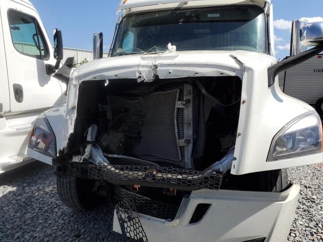 2021 Freightliner Cascadia 126 Semi Truck