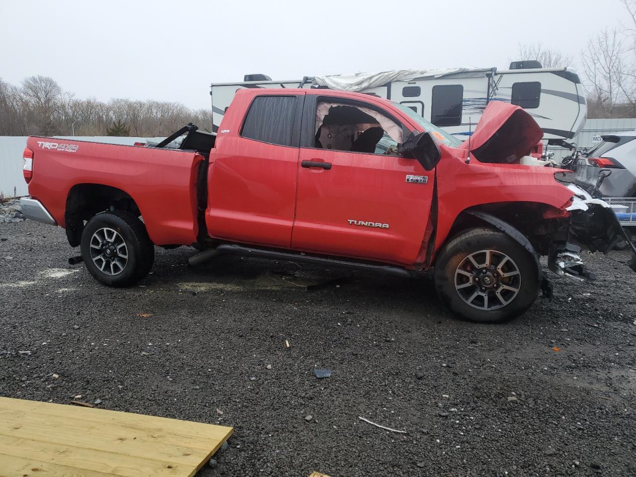 2015 Toyota Tundra SR5