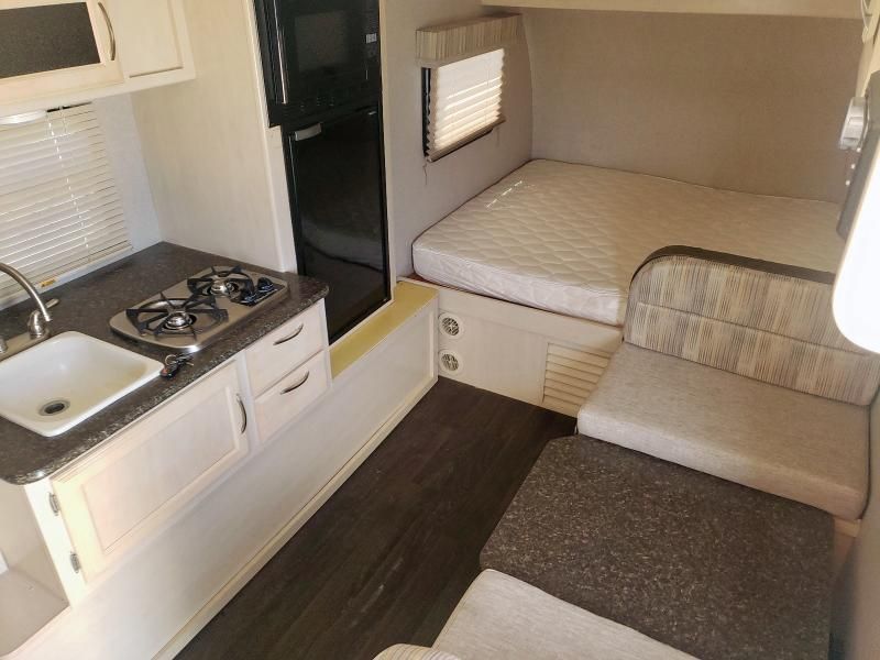 2019 Winnebago Drop