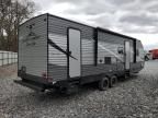 2020 Silverton SKT27K2D