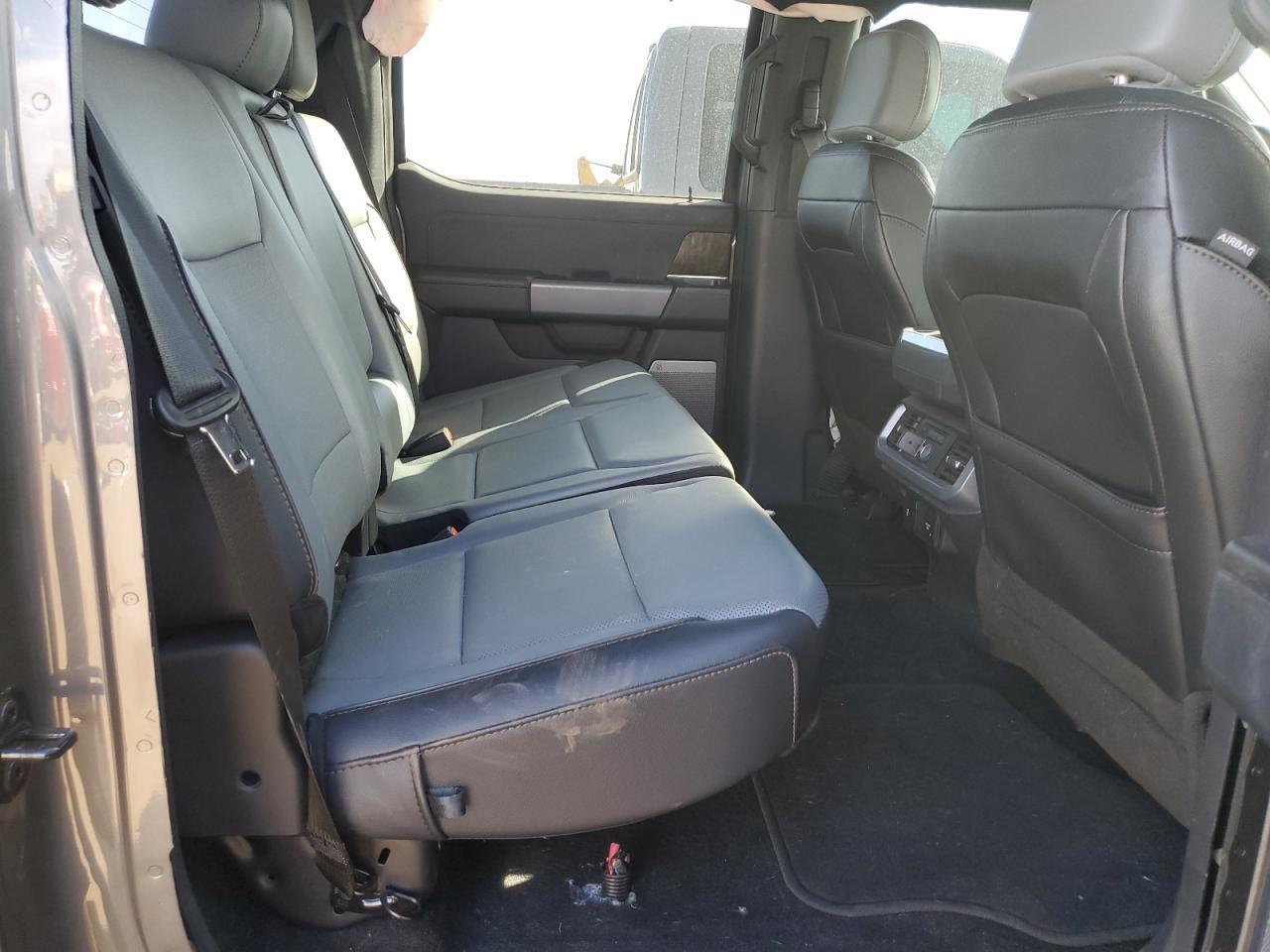 2023 Ford F150 Lightning pro