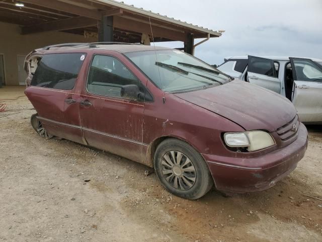 2002 Toyota Sienna CE