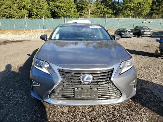 2018 Lexus ES 300H