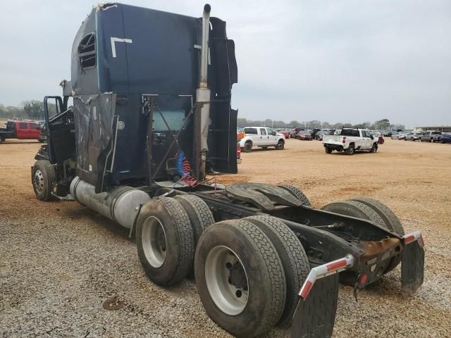2007 Freightliner FLD132 Semi Truck