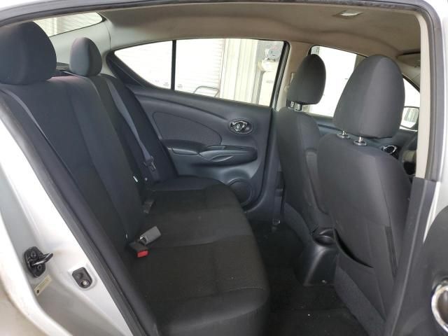 2013 Nissan Versa S