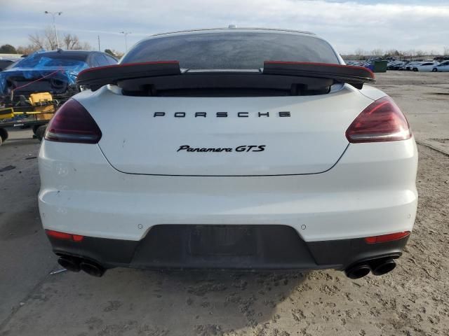 2016 Porsche Panamera GTS