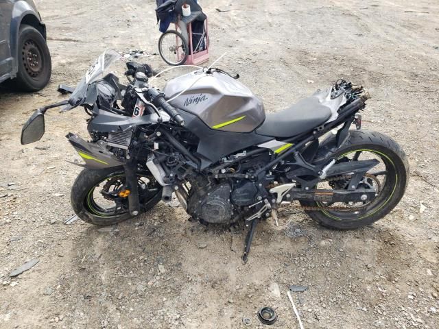 2021 Kawasaki EX400