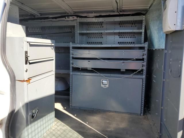 2013 Chevrolet Express G2500