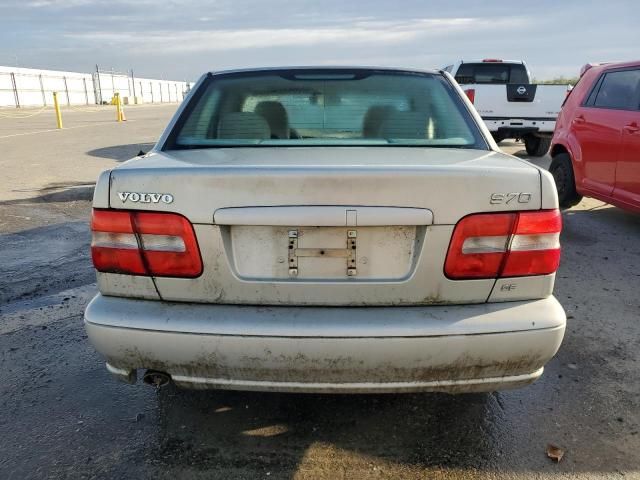 2000 Volvo S70 Base