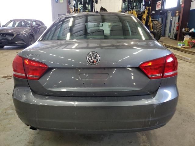 2013 Volkswagen Passat S