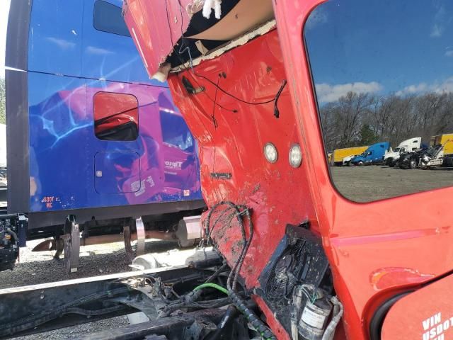 2018 International LT625 Semi Truck