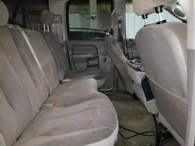 2004 Dodge RAM 1500 ST