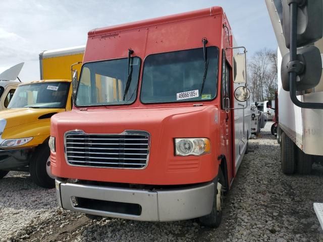 2017 Freightliner Chassis M Line WALK-IN Van
