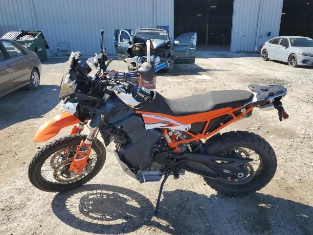 2023 KTM 890 Adventure R