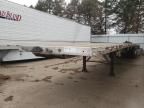 2005 Reitnouer Flatbed Trailer