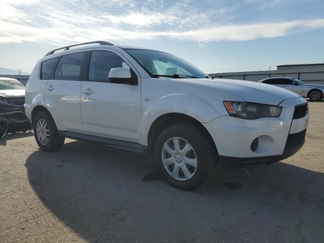 2012 Mitsubishi Outlander ES