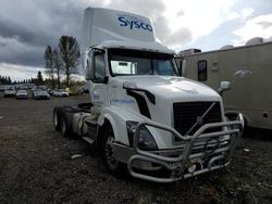 Vehiculos salvage en venta de Copart Woodburn, OR: 2017 Volvo VNL Semi Truck