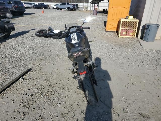 2023 Kawasaki EX650 R