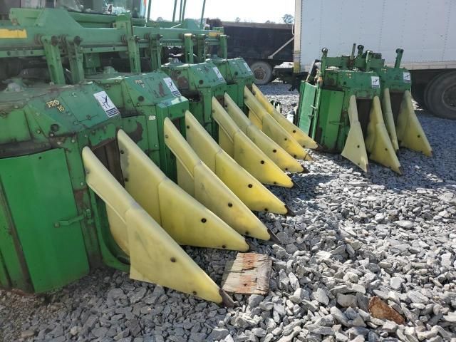 2007 John Deere COM