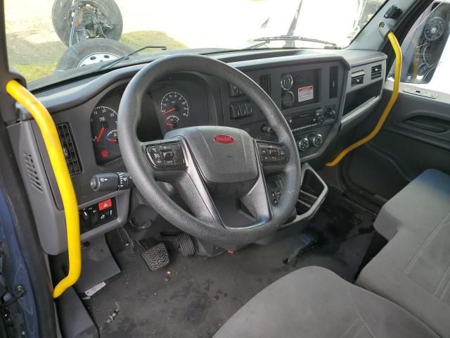 2023 Peterbilt 536