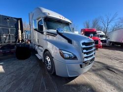 Freightliner Cascadia 126 salvage cars for sale: 2019 Freightliner Cascadia 126