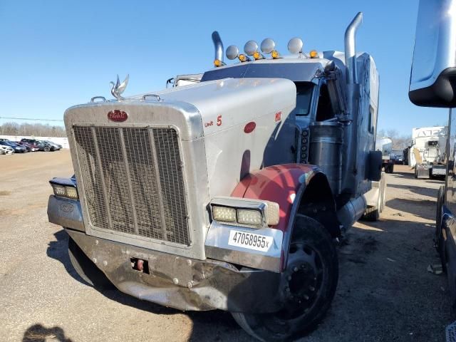 2007 Peterbilt 379 Semi Truck