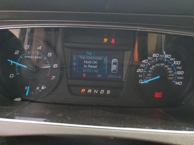 2013 Ford Taurus SE