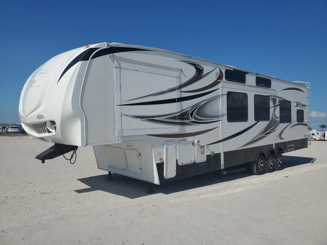 2010 Trailers Trailer