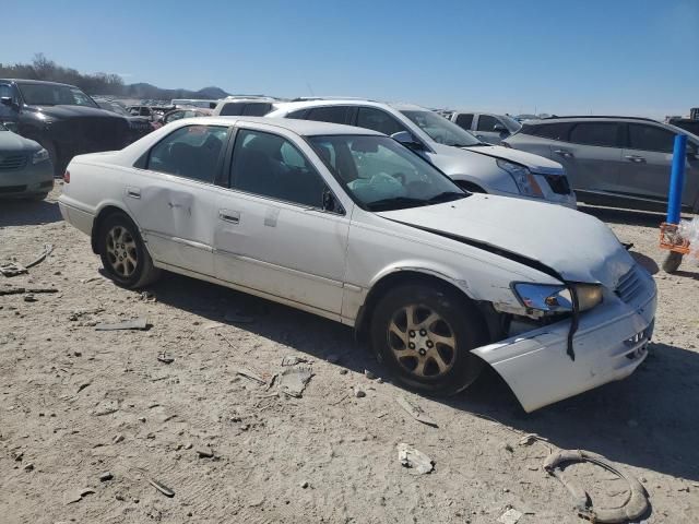 1999 Toyota Camry LE