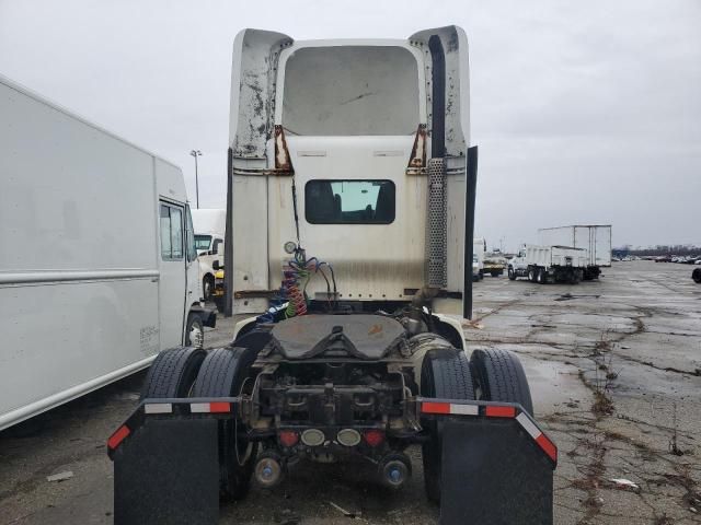 2011 Kenworth T660 Semi Truck
