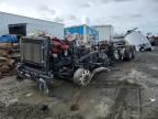 2014 Kenworth T680 Semi Truck