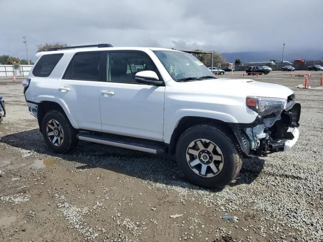 2023 Toyota 4runner SE