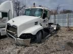2016 Mack CXU613 Semi Truck