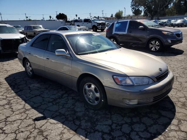 1999 Lexus ES 300